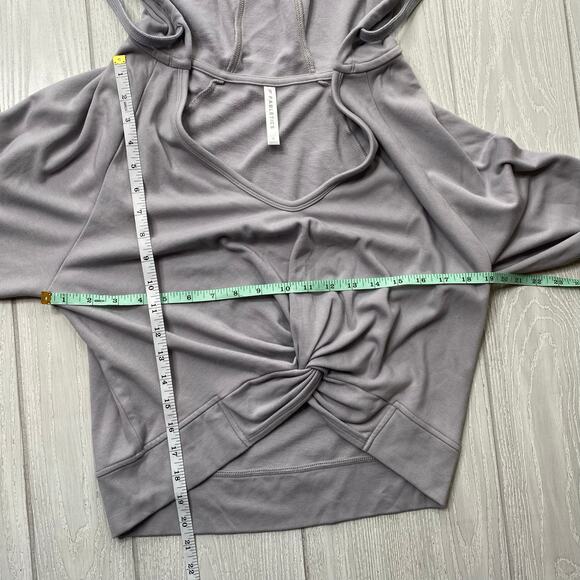 Fabletics Women's Light Grey Sydney Twist Front Crop Hoodie Size Small - Picture 7 of 9